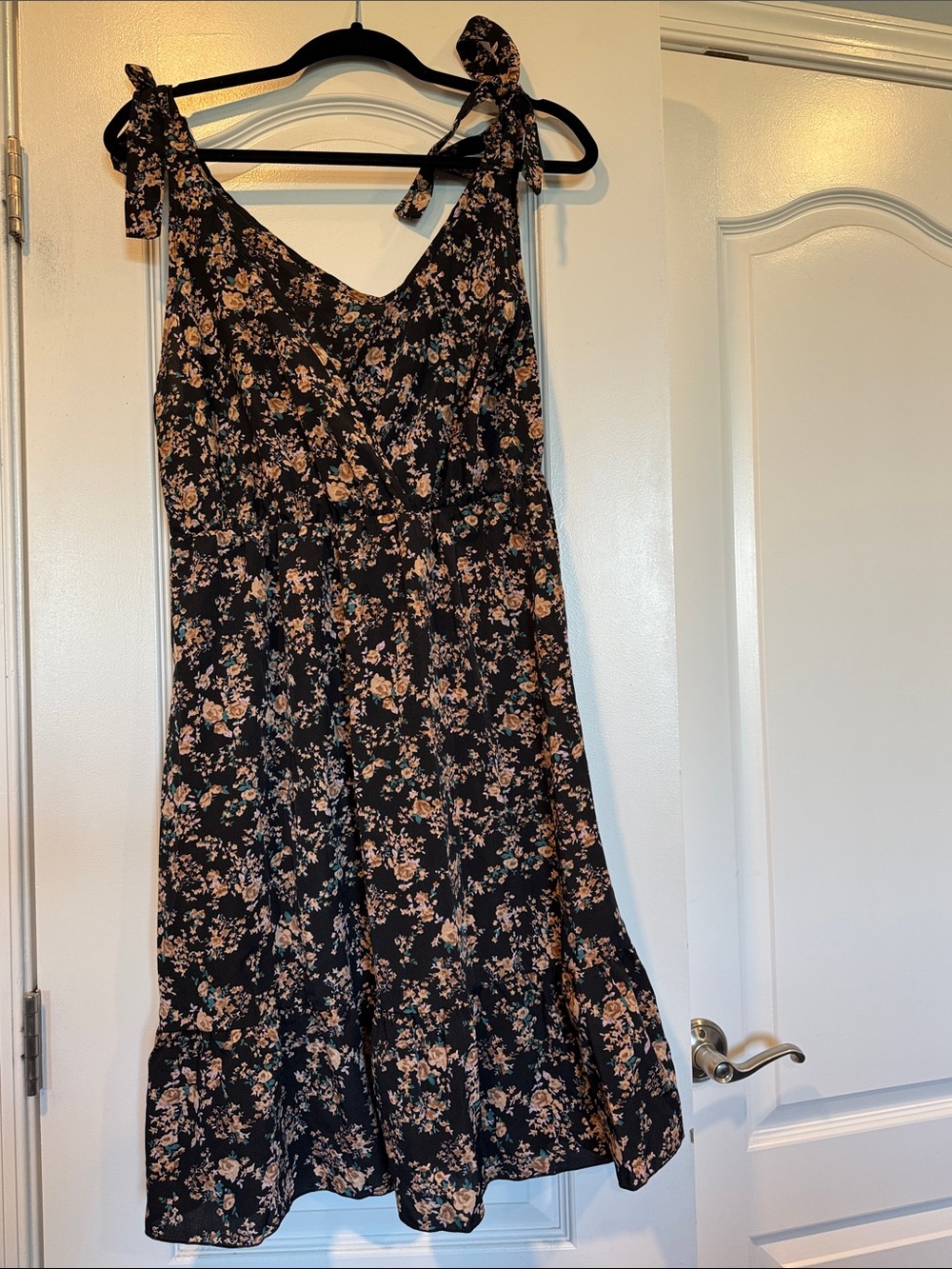 Floral Tie-Shoulder Midi Dress - Black with Beige and Green Florals